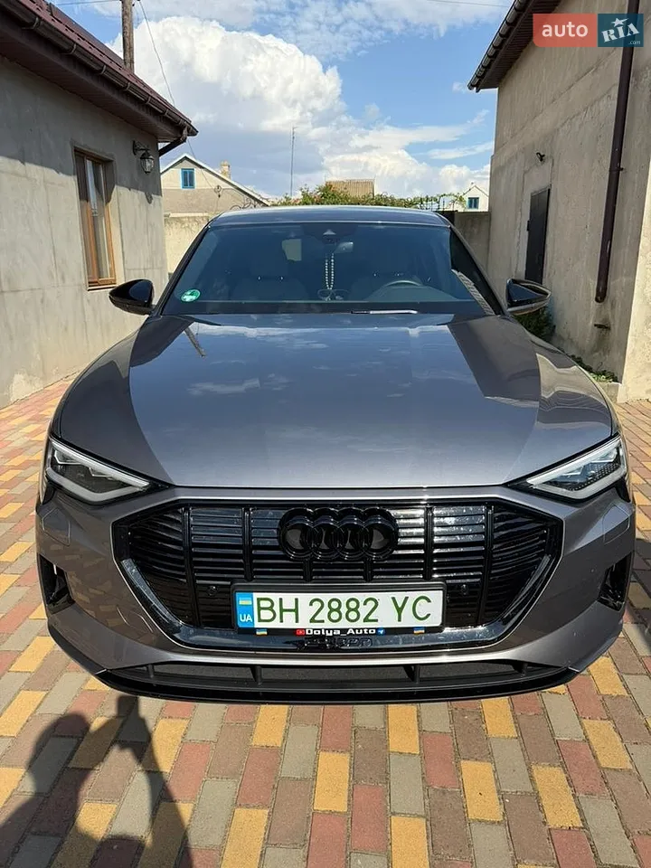 2022 Audi e-tron Sportback - мініатюра 38