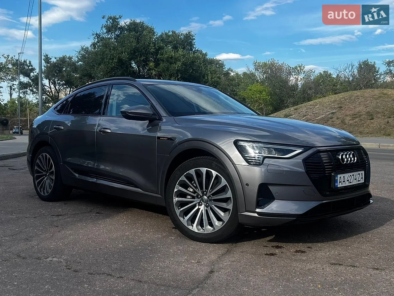 2020 Audi e-tron Sportback - мініатюра 27