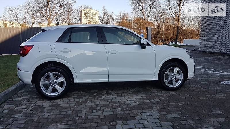 Audi Q2 2017 года
