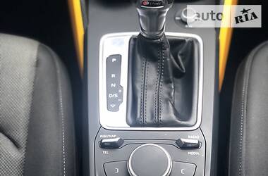 Позашляховик / Кросовер Audi Q2 2017 в 