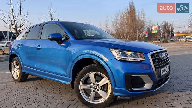 Внедорожник / Кроссовер Audi Q2 2017 в 