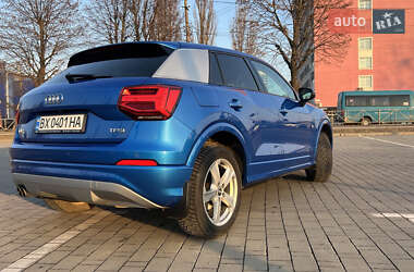 Внедорожник / Кроссовер Audi Q2 2017 в 