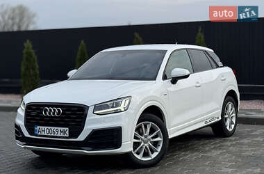 Внедорожник / Кроссовер Audi Q2 2019 в 
