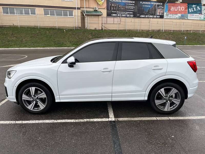 Позашляховик / Кросовер Audi Q2 2020 в Вінниці