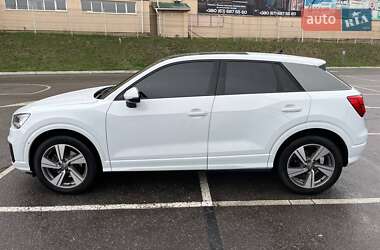 Внедорожник / Кроссовер Audi Q2 2020 в 