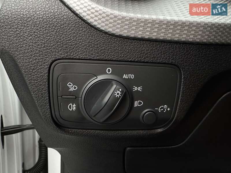 Внедорожник / Кроссовер Audi Q2 2023 в Одессе