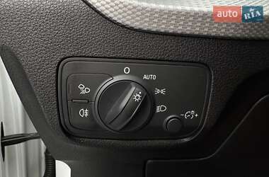 Внедорожник / Кроссовер Audi Q2 2023 в 