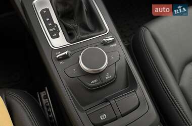 Внедорожник / Кроссовер Audi Q2 2023 в 