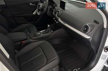 Внедорожник / Кроссовер Audi Q2 2023 в 