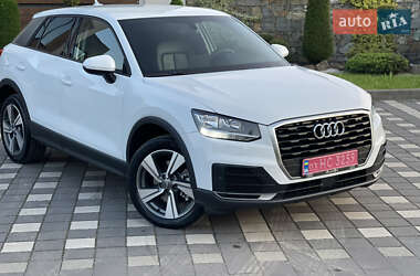 Внедорожник / Кроссовер Audi Q2 2017 в 
