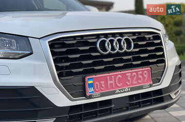 Внедорожник / Кроссовер Audi Q2 2017 в 
