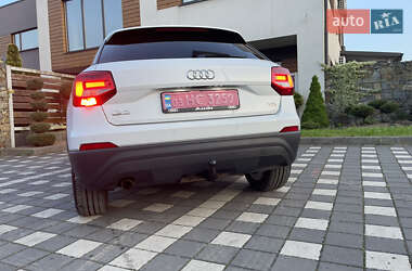 Внедорожник / Кроссовер Audi Q2 2017 в 