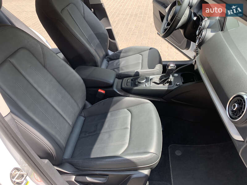Внедорожник / Кроссовер Audi Q2 2023 в Одессе