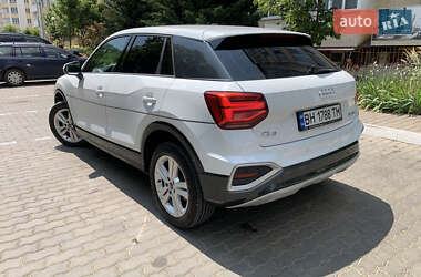 Внедорожник / Кроссовер Audi Q2 2023 в 