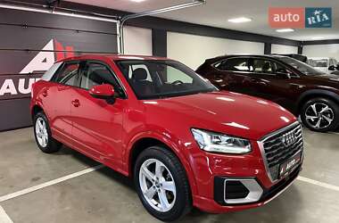 Внедорожник / Кроссовер Audi Q2 2018 в 