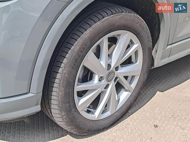 Внедорожник / Кроссовер Audi Q2 2018 в Харькове