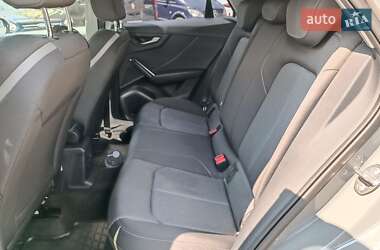 Внедорожник / Кроссовер Audi Q2 2018 в 
