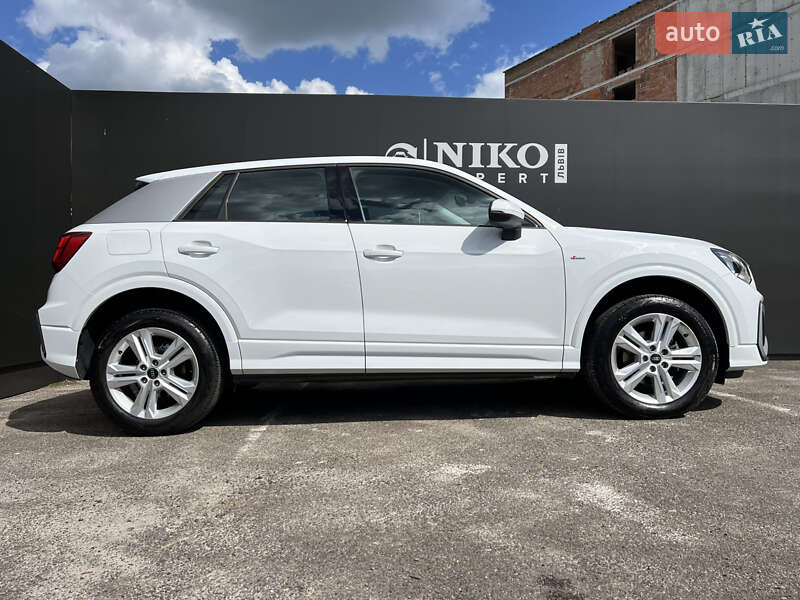 Позашляховик / Кросовер Audi Q2 2023 в Львові