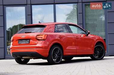 Внедорожник / Кроссовер Audi Q2 2021 в 