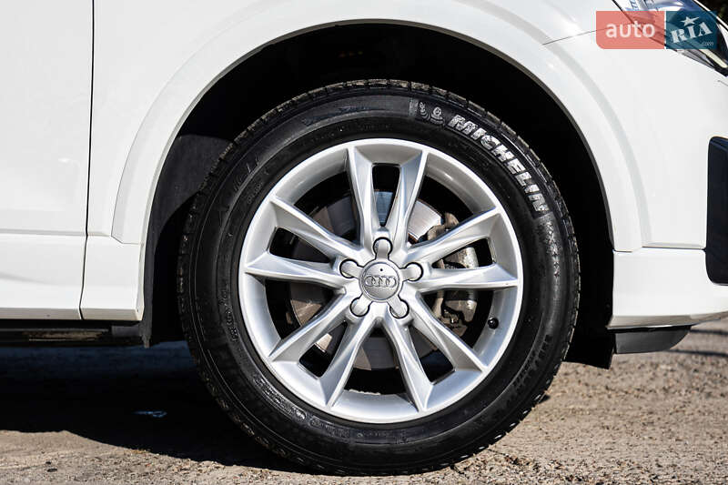 Позашляховик / Кросовер Audi Q2 2019 в Києві