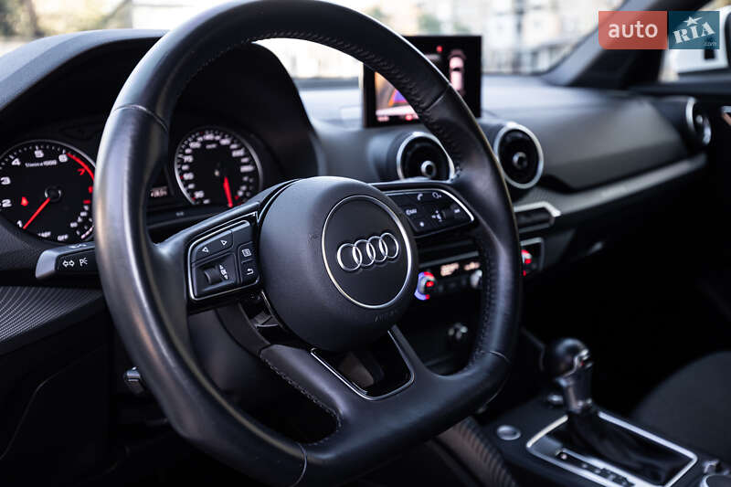 Позашляховик / Кросовер Audi Q2 2019 в Києві