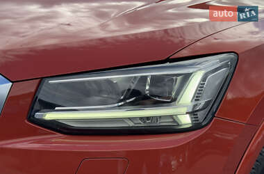 Внедорожник / Кроссовер Audi Q2 2016 в 