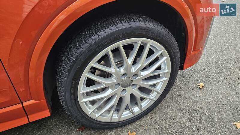 Позашляховик / Кросовер Audi Q2 2017 в Софіївській Борщагівці