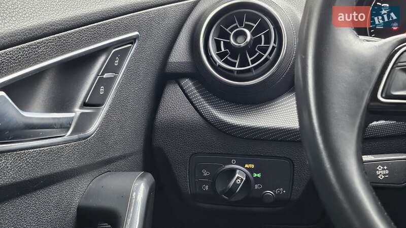 Позашляховик / Кросовер Audi Q2 2017 в Софіївській Борщагівці