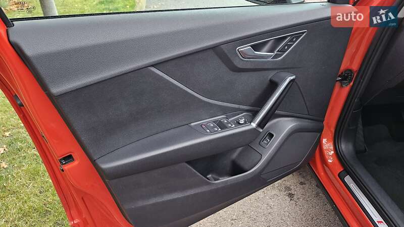 Позашляховик / Кросовер Audi Q2 2017 в Софіївській Борщагівці