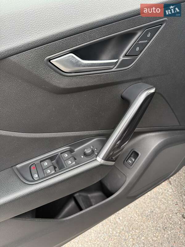 Позашляховик / Кросовер Audi Q2 2018 в Києві