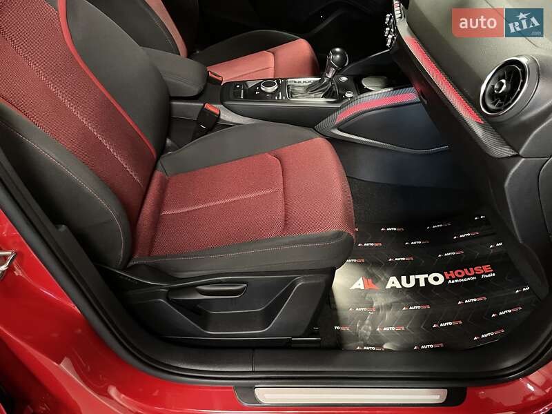 Позашляховик / Кросовер Audi Q2 2018 в Львові