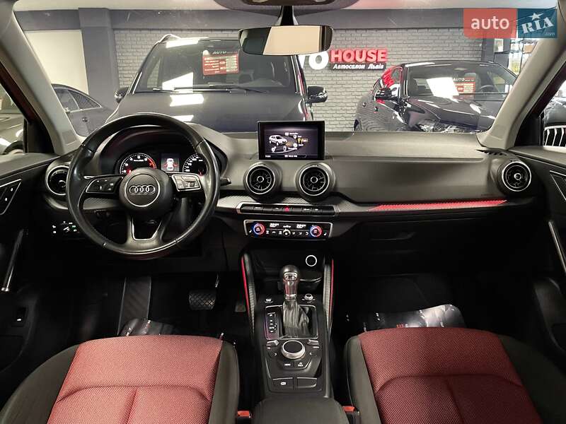 Позашляховик / Кросовер Audi Q2 2018 в Львові