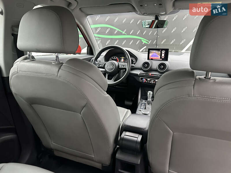 Внедорожник / Кроссовер Audi Q2 2017 в Киеве