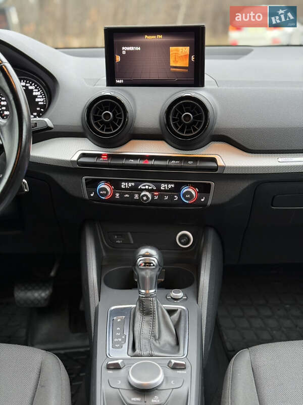 Внедорожник / Кроссовер Audi Q2 2017 в Киеве