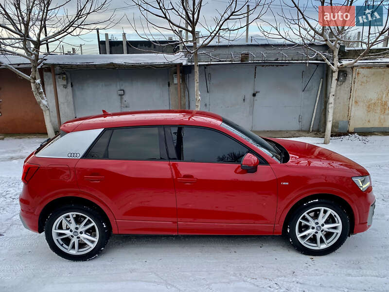 Внедорожник / Кроссовер Audi Q2 2016 в Одессе