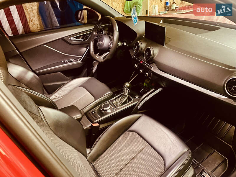 Внедорожник / Кроссовер Audi Q2 2016 в Одессе