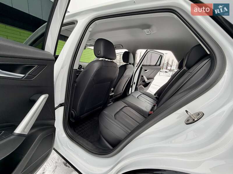 Позашляховик / Кросовер Audi Q2 2023 в Києві фото 32 Позашляховик / Кросовер Audi Q2 2023 в Києві