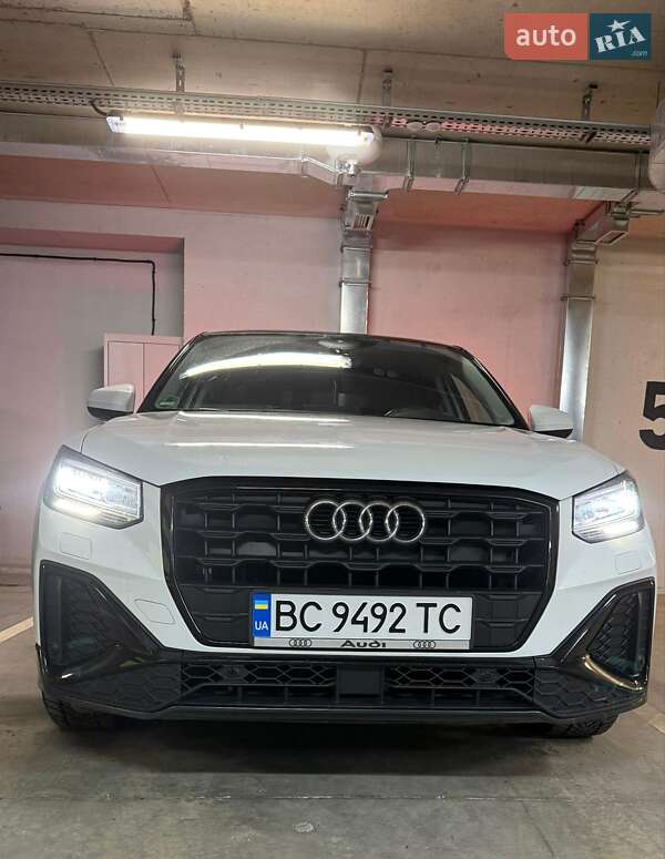 Позашляховик / Кросовер Audi Q2 2021 в Львові