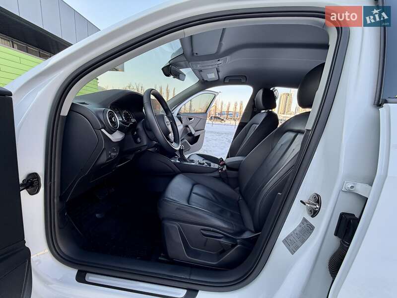 Позашляховик / Кросовер Audi Q2 2023 в Києві фото 32 Позашляховик / Кросовер Audi Q2 2023 в Києві