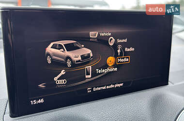 Позашляховик / Кросовер Audi Q2L e-tron 2022 в 
