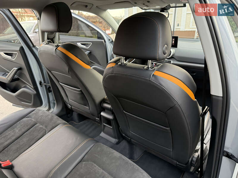 Позашляховик / Кросовер Audi Q2L e-tron 2022 в Вінниці