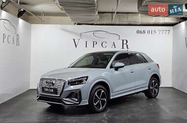 Внедорожник / Кроссовер Audi Q2L e-tron 2022 в Киеве