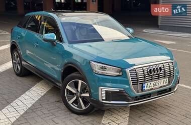 Audi Q2L e-tron 2021 Audi Q2L e-tron 2021