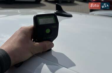 Внедорожник / Кроссовер Audi Q2L e-tron 2021 в 