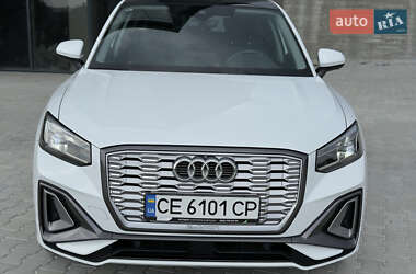 Позашляховик / Кросовер Audi Q2L e-tron 2022 в 