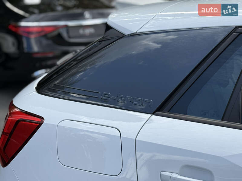 Внедорожник / Кроссовер Audi Q2L e-tron 2021 в Киеве фото 9 Внедорожник / Кроссовер Audi Q2L e-tron 2021 в Киеве