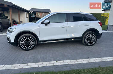 Audi Q2L e-tron 2021
