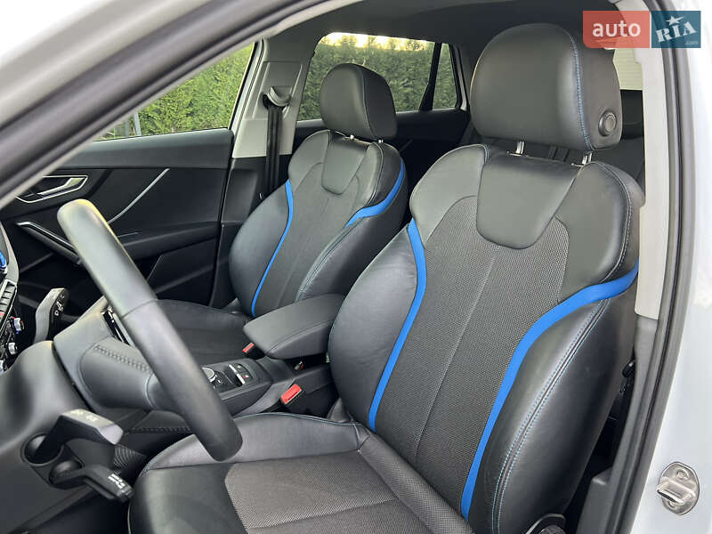 Позашляховик / Кросовер Audi Q2L e-tron 2021 в Тернополі