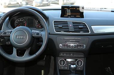 Внедорожник / Кроссовер Audi Q3 2015 в Днепре