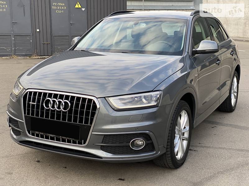 Позашляховик / Кросовер Audi Q3 2013 в Києві